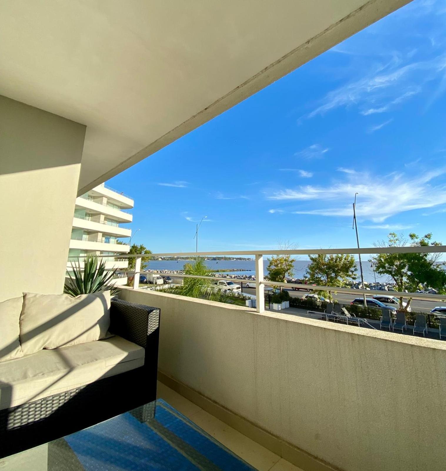 Monoambiente 201, Dos Orillas, Colonia Apartment